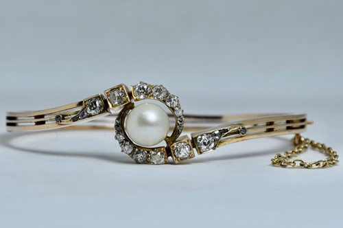 Vedere dettagli per BRACCIALE RIGIDO PERLA E DIAMANTI ANTICHI Immagine di BRACCIALE RIGIDO PERLA E DIAMANTI ANTICHI
