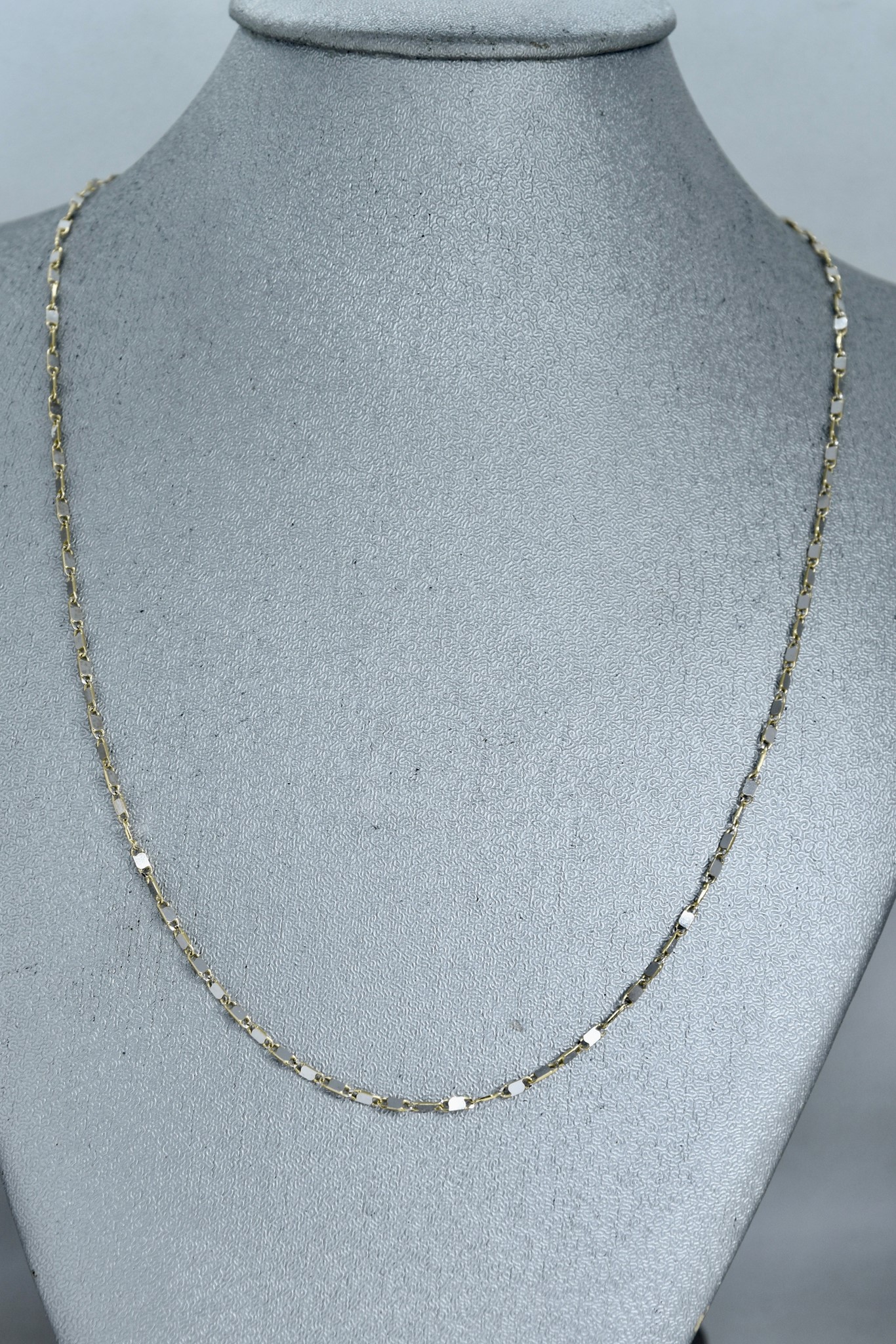 Immagine di COLLANA BICOLORE 