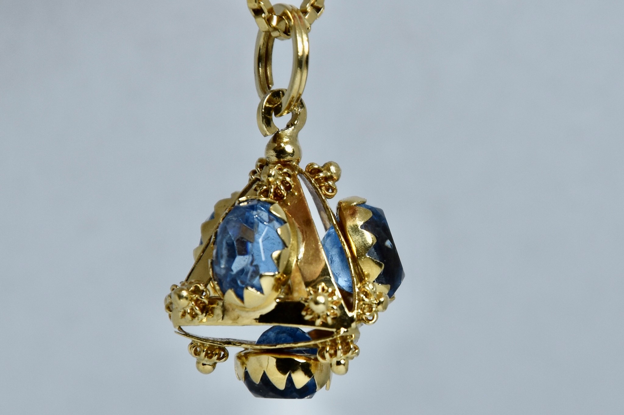 Immagine di CHARM VINTAGE PIETRE SINTETICHE